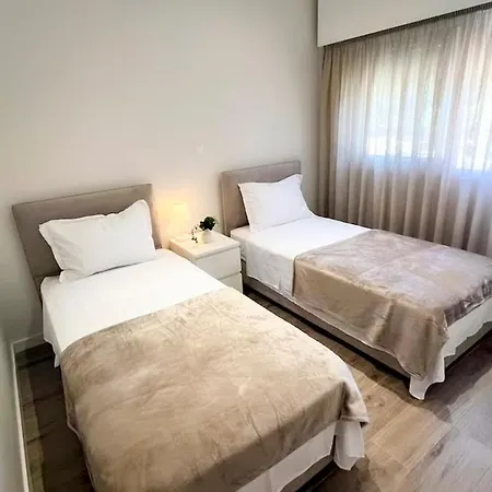 Апартаменты St Raphael Marina Sea Breeze & Pool, Sleeps 4 Лимасол