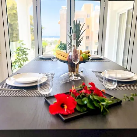 Lägenhet St Raphael Marina Sea Breeze & Pool, Sleeps 4 Limassol